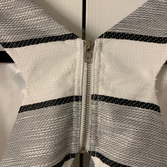 NWT dress - Picture 2 of 4